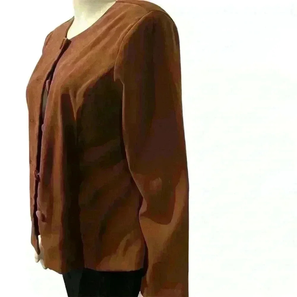 Beautiful and soft fawn colored faux suede cropped jacket size 12 petite - Picture 8 of 10